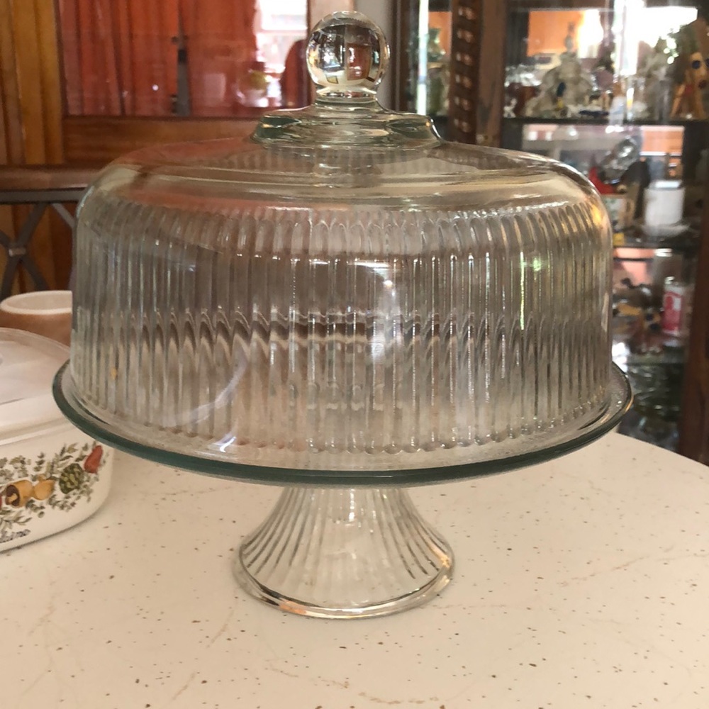 flawless glass pie/cake keeper also punch bowl EUC